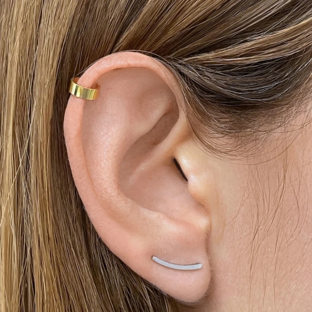 Adornia Ear Cuff Gold Unisex